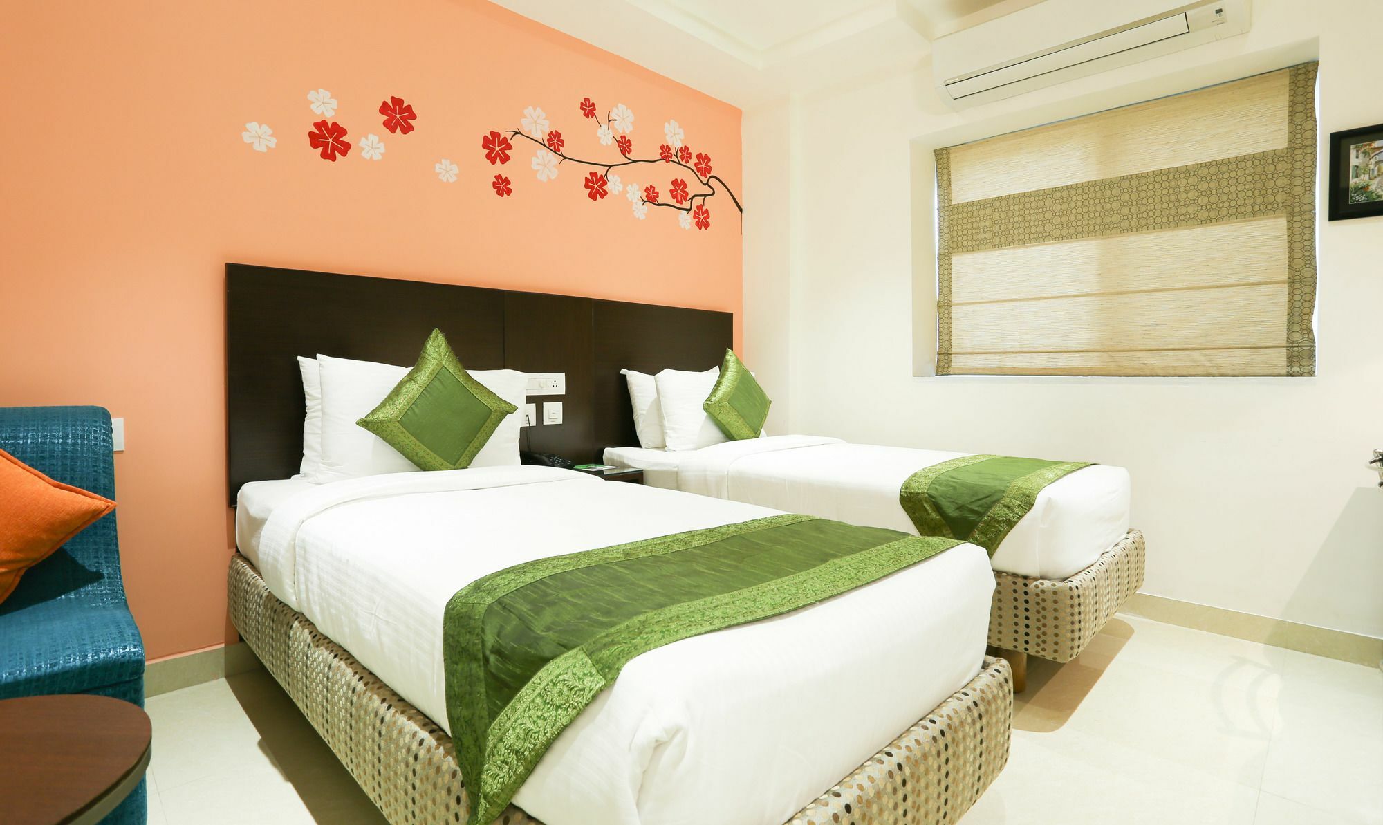 Treebo C Plaza Hotel Vijayawāda Buitenkant foto